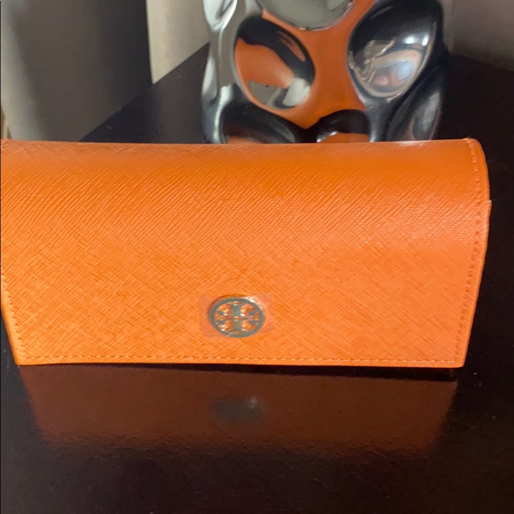 Tory Burch sunglasses case
